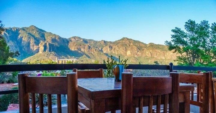 Hotel Casa Maximiliano Тепоцтлан Екстериор снимка